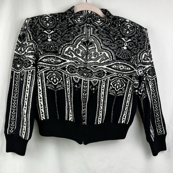 St. John Jackets & Blazers - St‎ John Santana Knit Jacket Womens 6 Black White Classic Elegant Preppy Chic